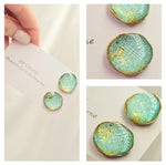 Evelyn Studs