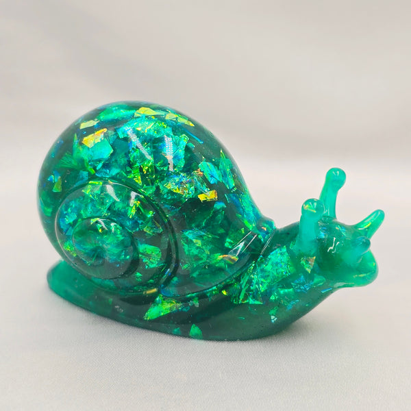 Desk Décor Resin Snail - Green Glitter